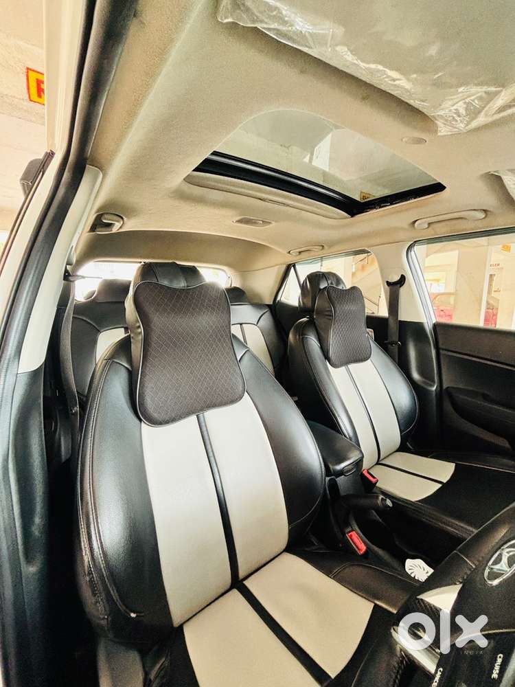 Hyundai Venue 2019 Petrol Well Maintained