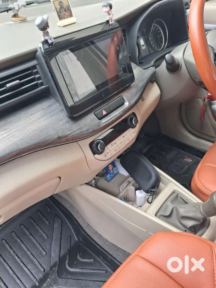 Maruti Suzuki Ertiga 2024 Zxi Manual