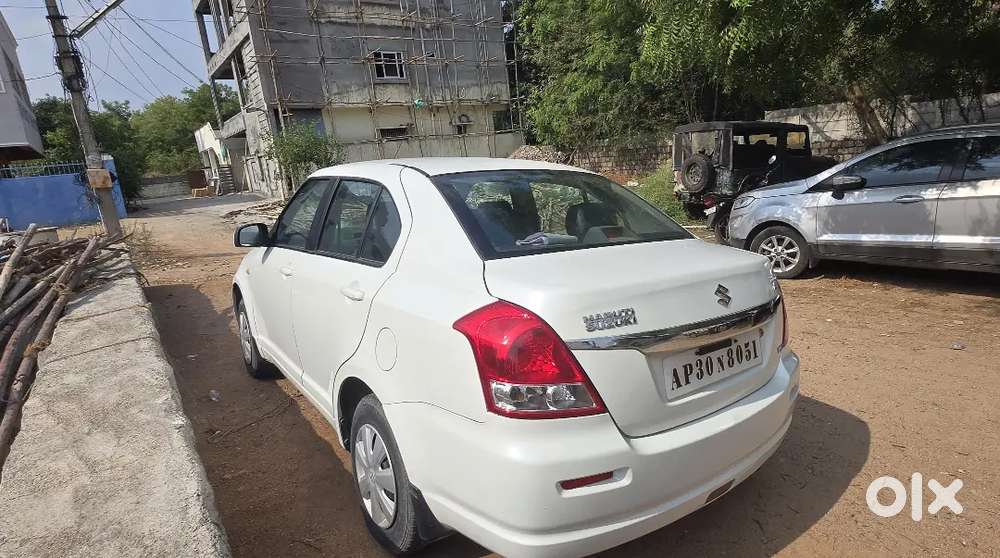 Maruti Suzuki Swift Dzire 2011