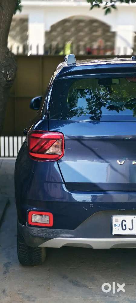 Hyundai Venue 2020 Diesel Well Maintained