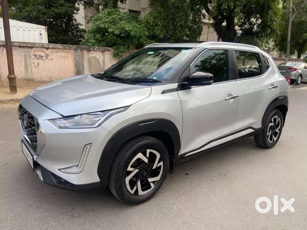Nissan Magnite 1.0 Xv Premium, 2021, Petrol