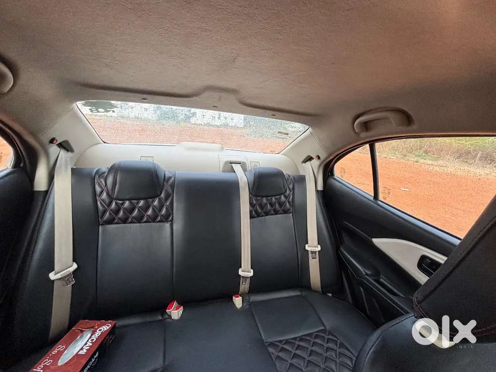 Maruti Suzuki Dzire 2025 Cng & Petrol 37382 Km Driven Serviced Timely