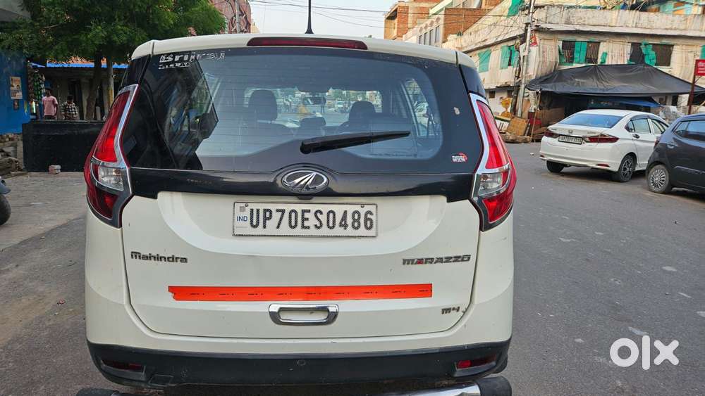 Mahindra Marazzo M4, 2019, Diesel