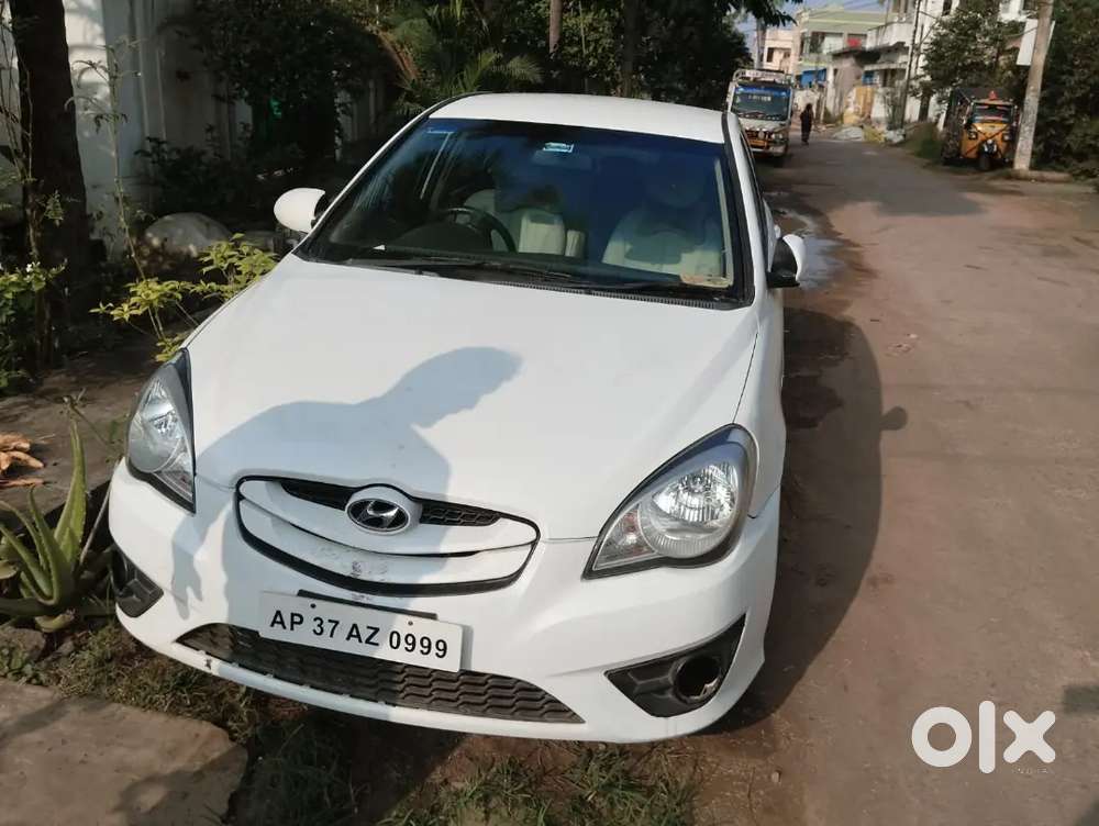 Hyundai Verna 2010 Diesel Good Condition