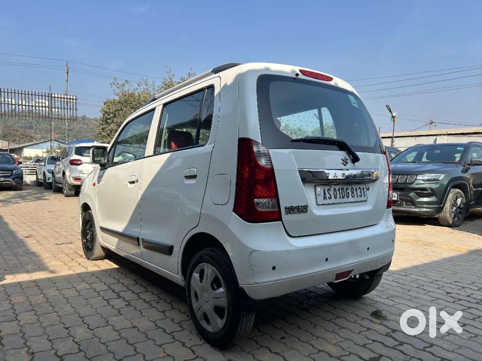 Maruti Suzuki Wagon R Vxi Amt1.2, 2017, Petrol