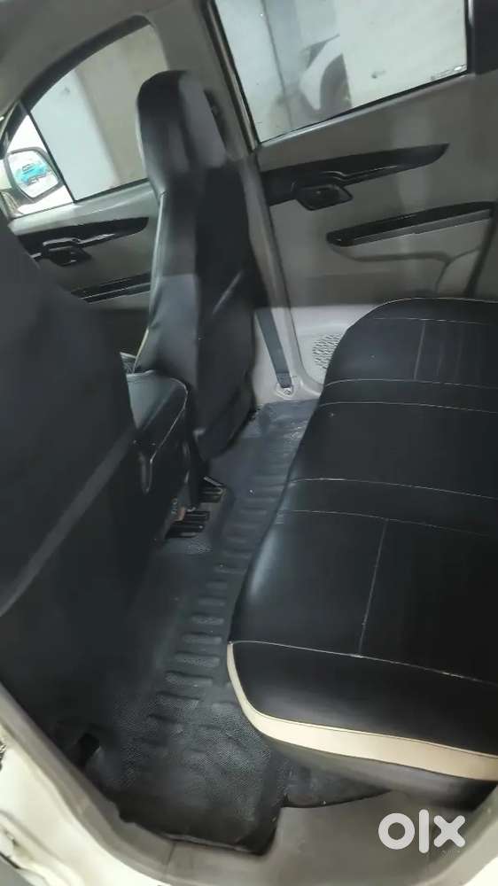Mahindra Kuv100 Nxt 2017