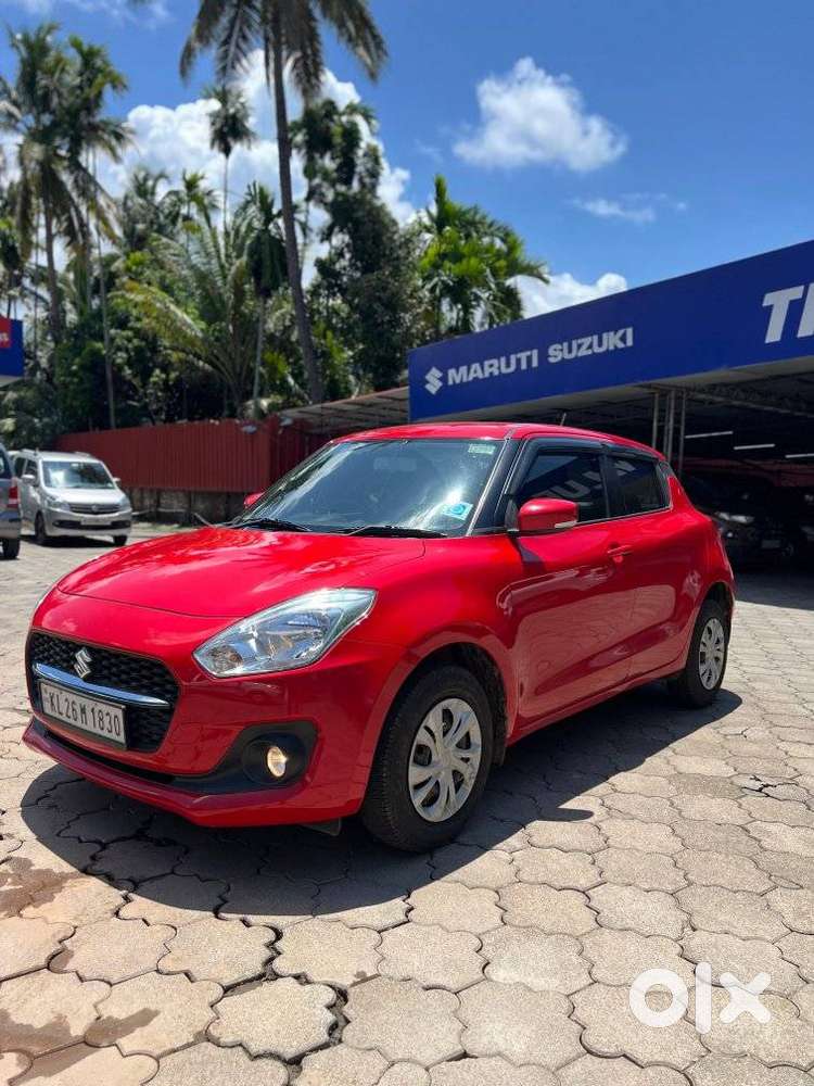 Maruti Suzuki Swift Vxi + Manual, 2021, Petrol
