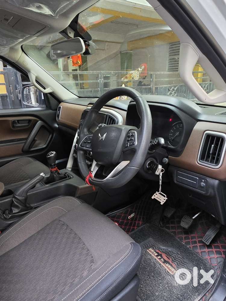 Mahindra Scorpio-n 2023 Model Petrol 7 Str