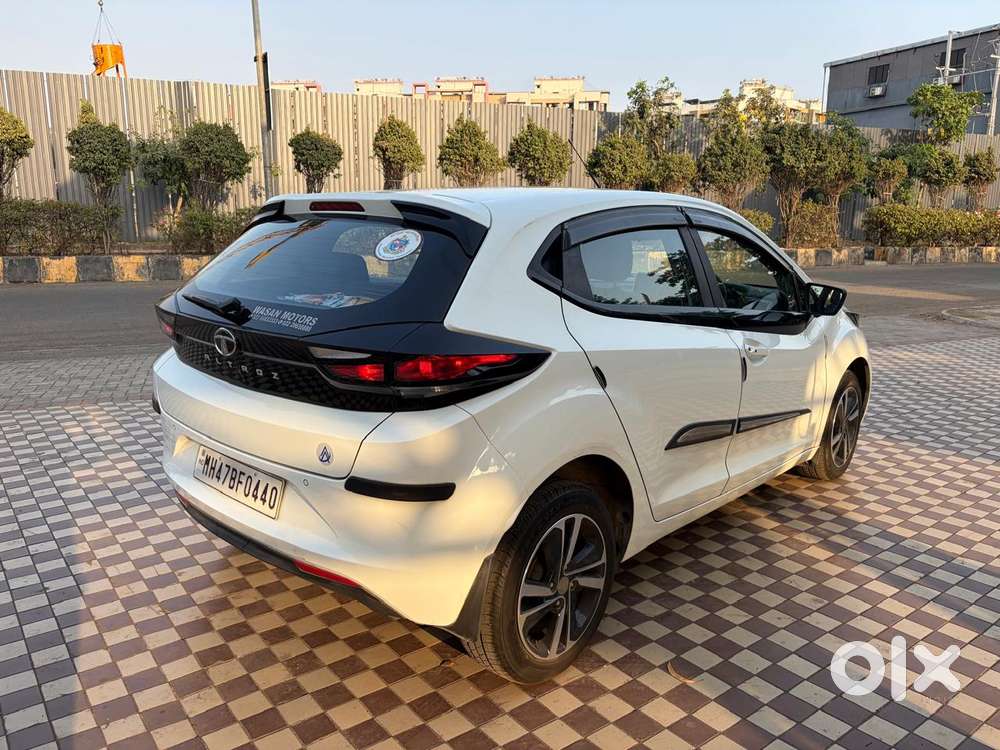 Tata Altroz Xz, 2022, Petrol