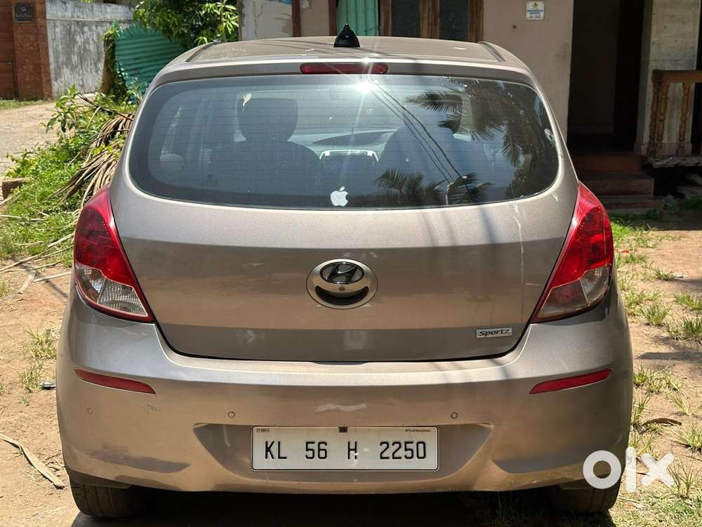 Urgent Sale Hyundai I20 Sportz Petrol 2013