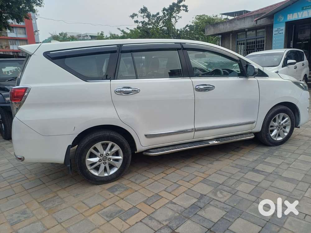 Toyota Innova Crysta 2.4 Gx Limited Edition 8 Str, 2018, Diesel