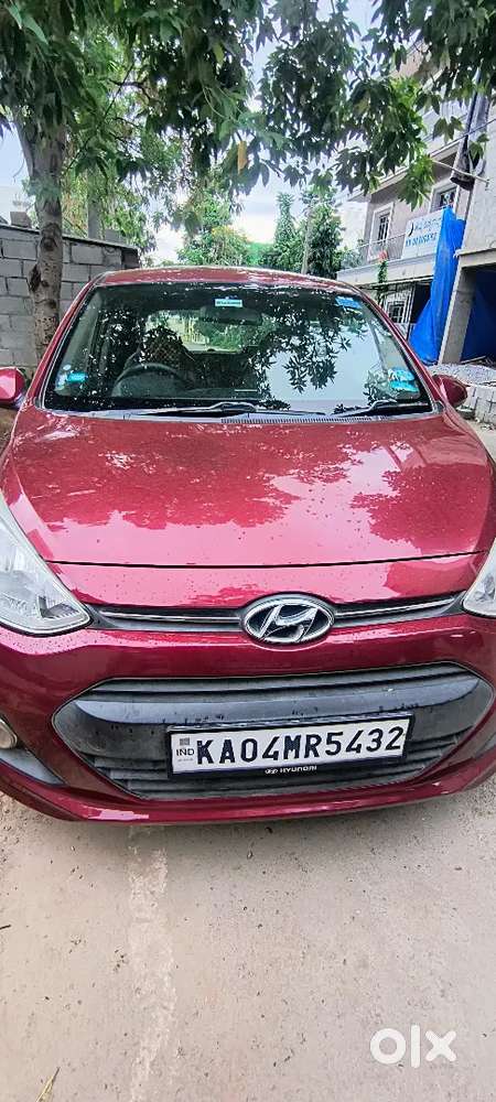 Hyundai Grand I10 2016 Petrol Well Maintained