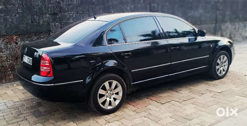 Skoda Superb 2006 Diesel 48000 Km Driven