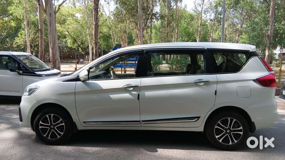 Maruti Suzuki Ertiga 2022-2023 Vxi Cng, 2023, Cng & Hybrids