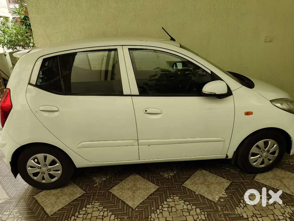 Hyundai I10 Sportz 2011