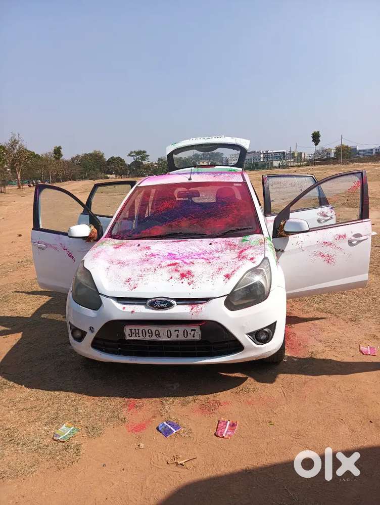 Gari Me Koi Kaam Nahi Hai