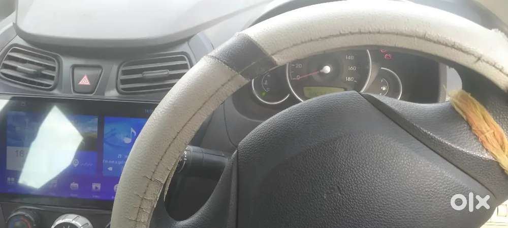 Family Used Car All Paper Complete 2 Lakh Comrensive Insurance Puc