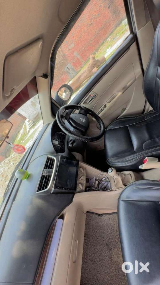 Maruti Suzuki Swift Dzire 2015 Diesel Well Maintained
