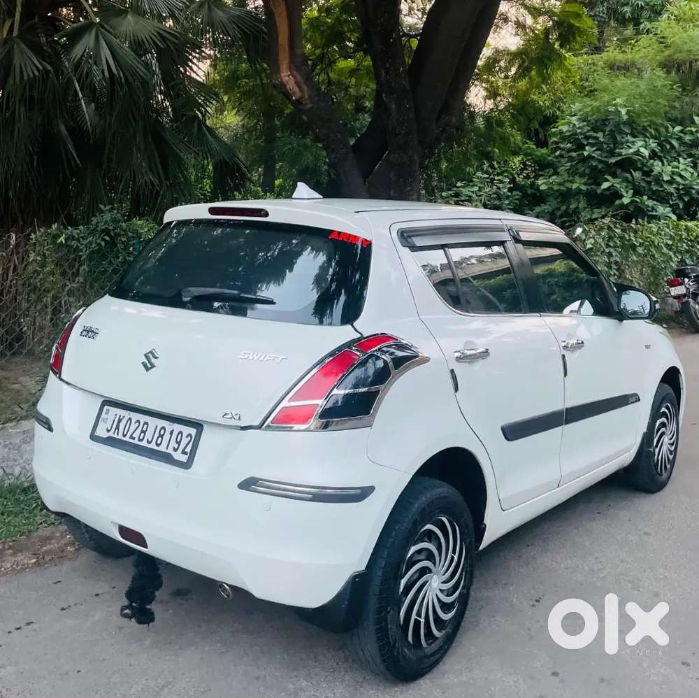 Maruti Suzuki Swift Vvt 2015