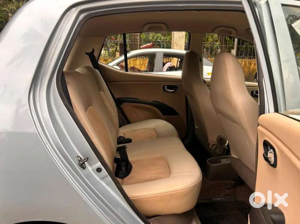 2011 Ending Almost 2012 Hyundai I10 Petrol Manual Only 17000 Km Driven