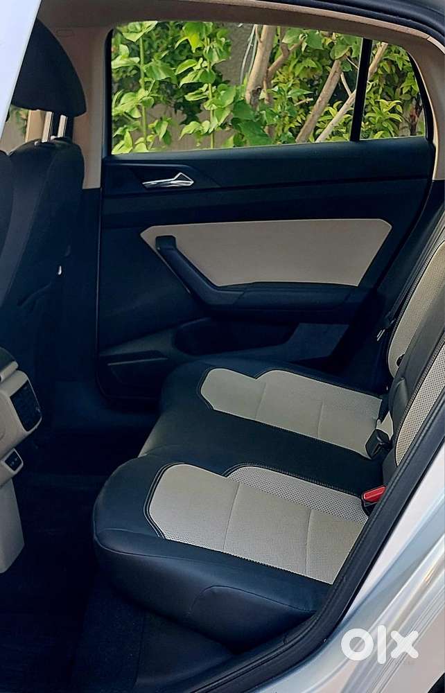 Skoda Slavia 1.0 Tsi Style At, 2023, Petrol