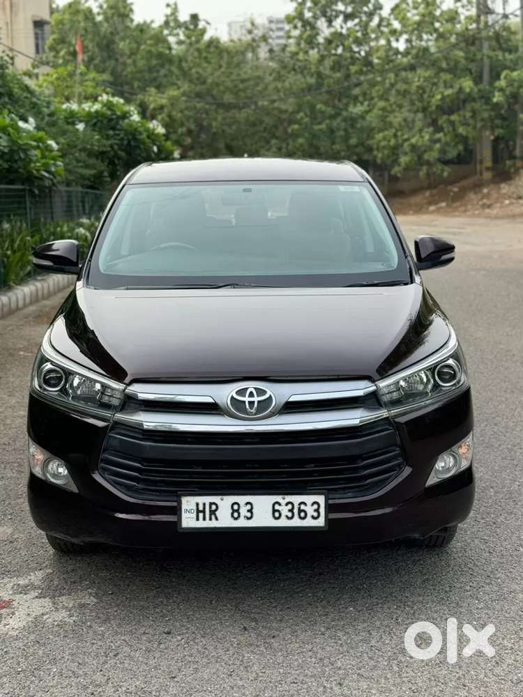 Toyota Innova Crysta 2.4 V 7 Str, 2016, Diesel
