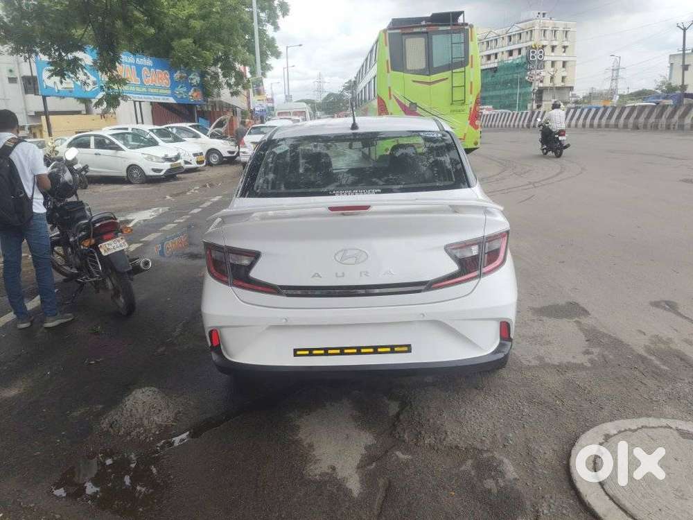 Hyundai Aura 1.2 Sx Cng, 2024, Cng & Hybrids