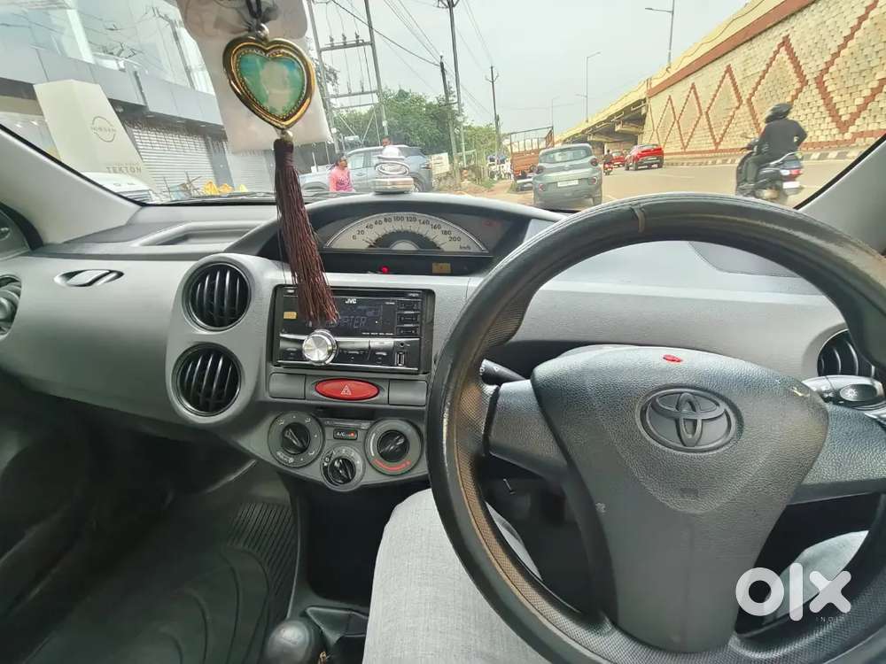 Toyota Etios [2010-2012] 2012