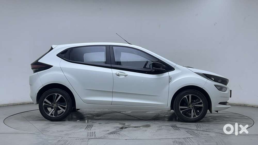 Tata Altroz Xza Petrol, 2022, Petrol