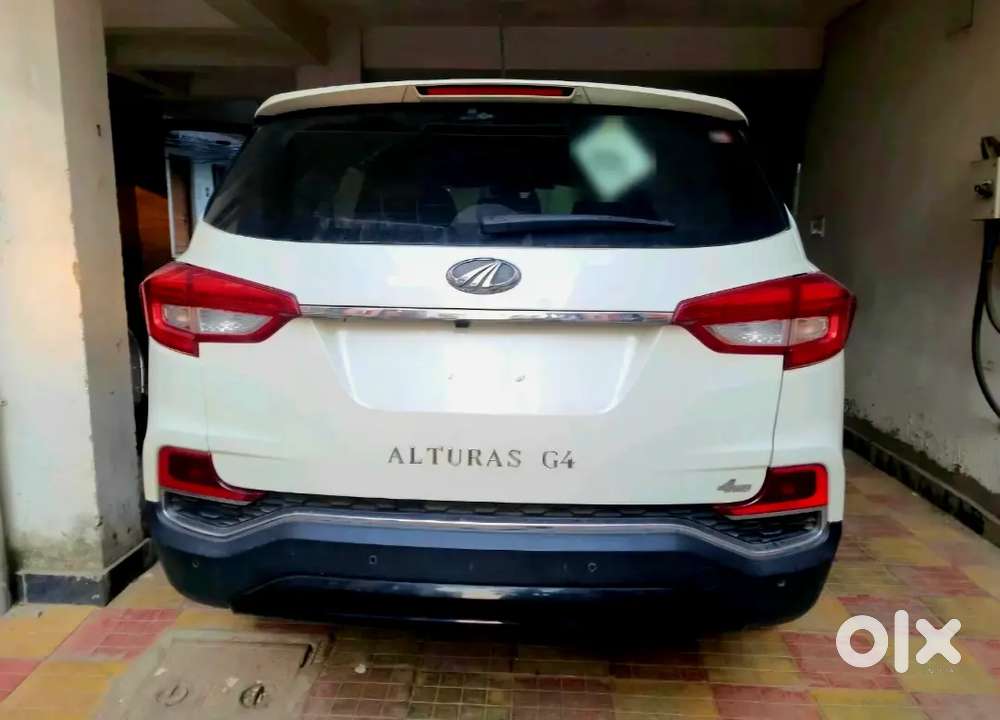 Mahindra Alturas G4 2021 Diesel Well Maintained