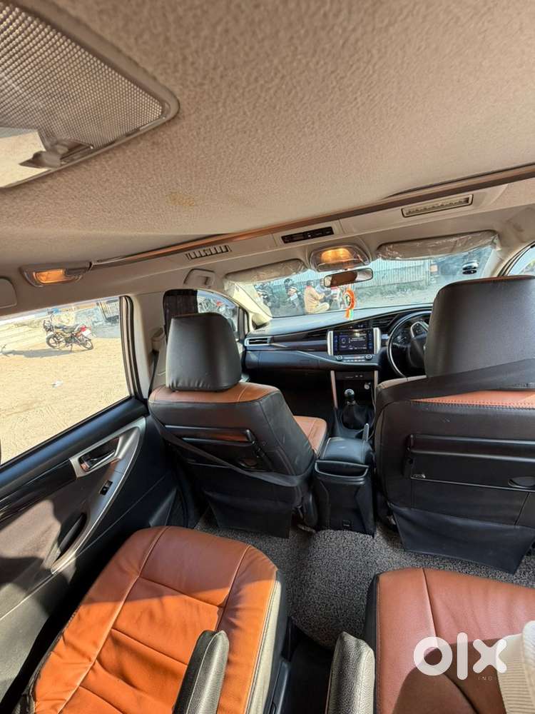Toyota Innova Crysta 2018