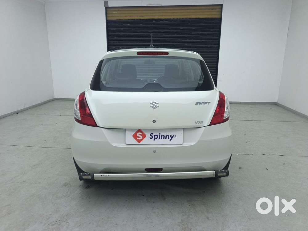 Maruti Suzuki Swift Vvt Vxi, 2016, Petrol