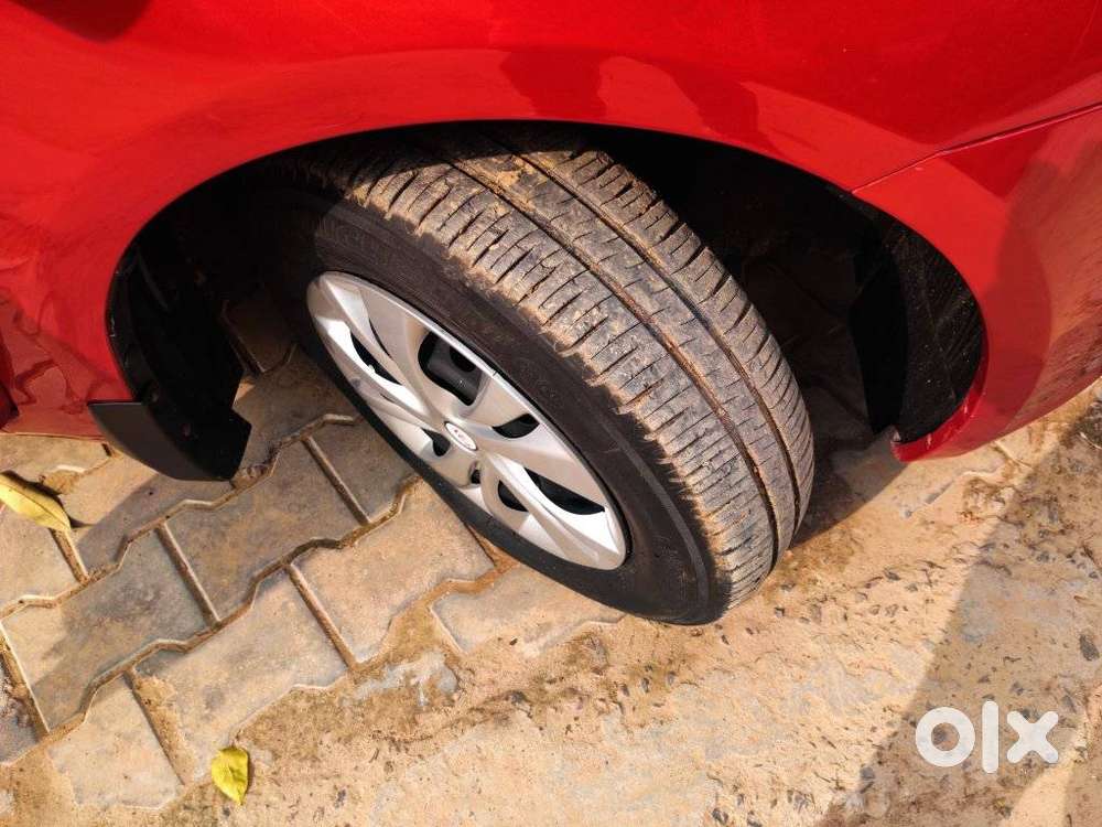 Maruti Suzuki Swift Vxi Optional, 2014, Petrol