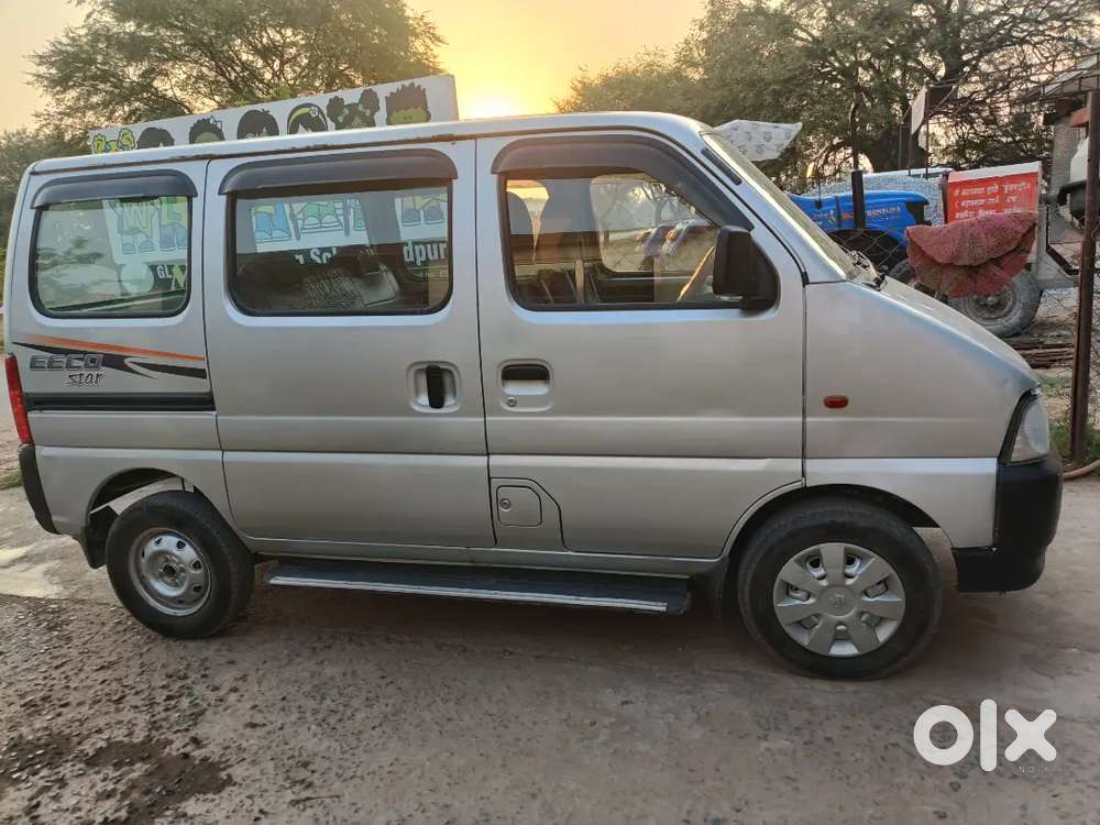 Maruti Suzuki Eeco 2022 1st Owner Urgent Sale