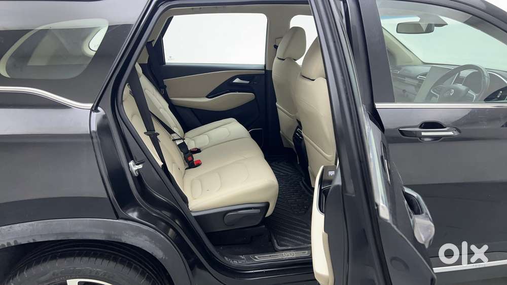 Mg Hector Sharp Pro 1.5 Turbo Mt, 2023, Petrol