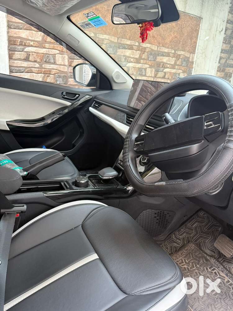 Tata Nexon 2025 Petrol Automatic