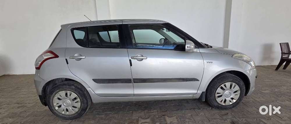 Maruti Suzuki Swift 1.2 Vxi (o), 2012, Petrol