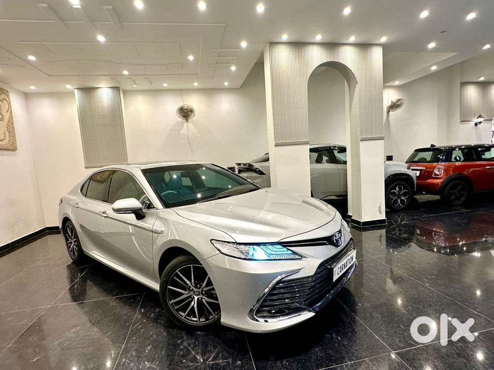 Toyota Camry Hybrid, 2024, Petrol