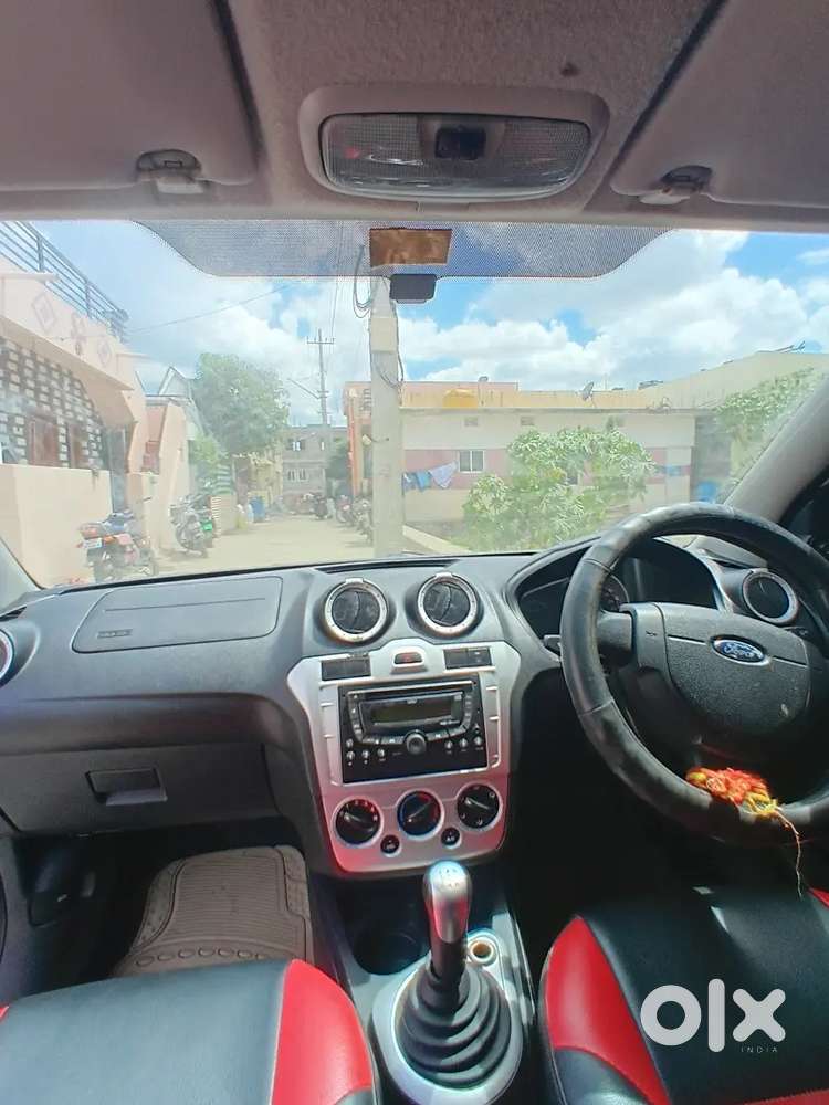 Ford Figo 2010 Petrol Exi