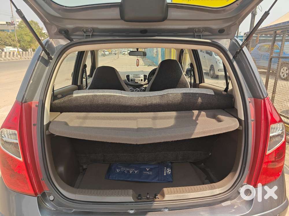 Hyundai I10 Sportz, 2014, Petrol