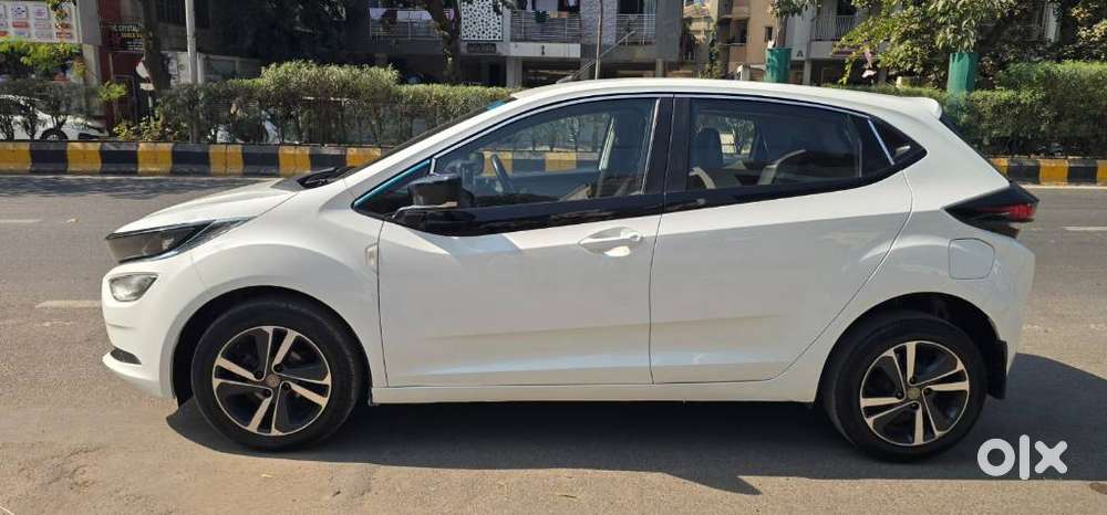 Tata Altroz Xz, 2020, Petrol