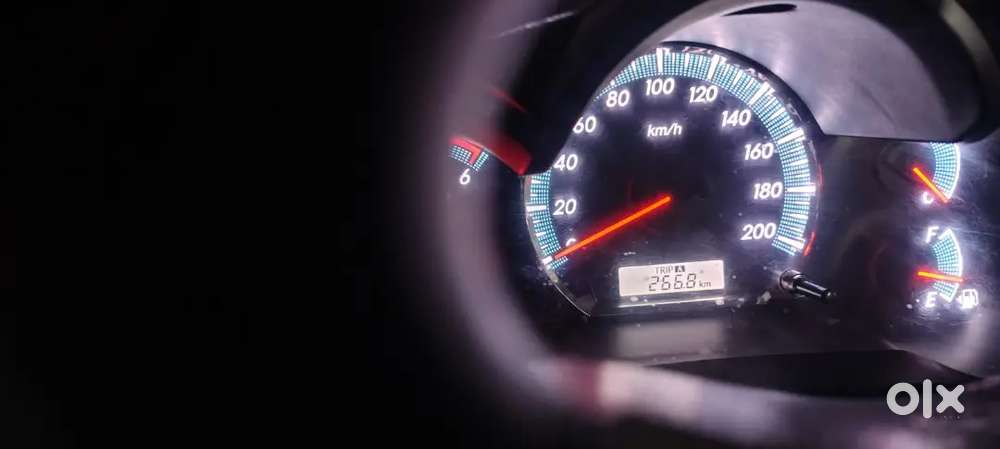 Toyota Fortuner Legender 2014 Diesel 220000 Km Driven