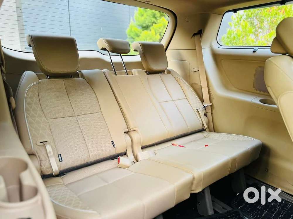 Kia Carnival Limousine Plus 7 Str, 2022, Diesel