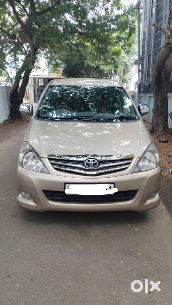 Toyota Innova 2.5 V 7 Str, 2011, Diesel