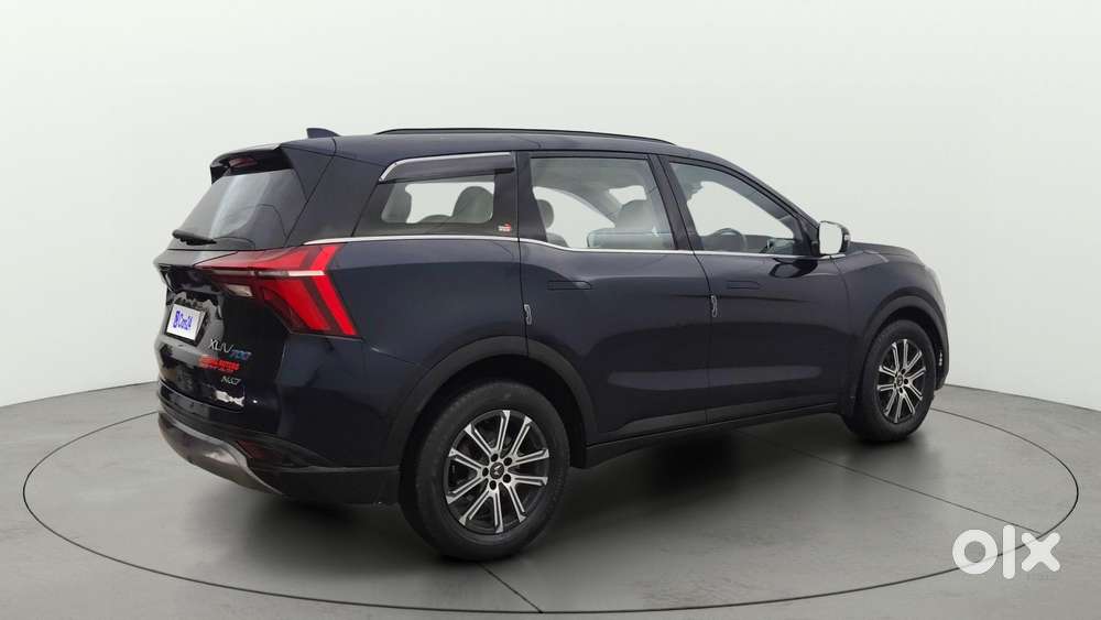Mahindra Xuv700 2.0 Ax 7 Petrol At Str, 2022, Petrol