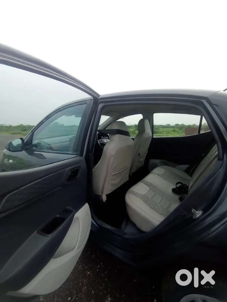 Hyundai Aura 2022 Cng & Hybrids 38000 Km Driven