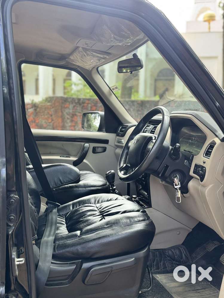 Mahindra Scorpio Classic 2.2 S 11 Mt 7 Str, 2024, Diesel