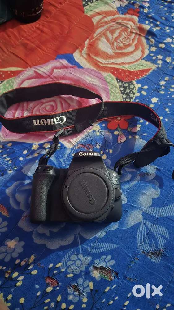 Canon 200d