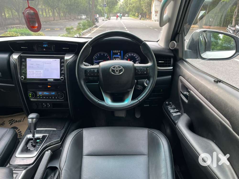 Toyota Fortuner 3.0 4x2 Automatic, 2022, Petrol
