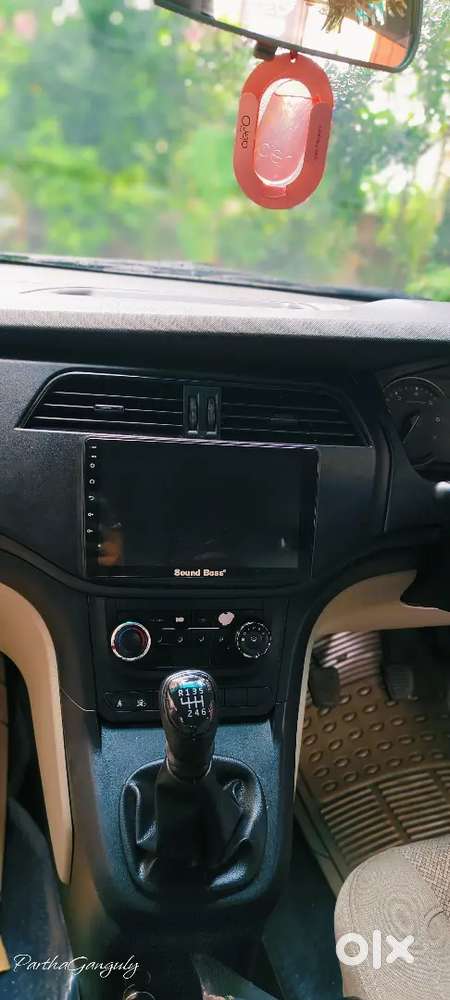 Mahindra Marazzo Diesel 2019 Variant Life Time Tax